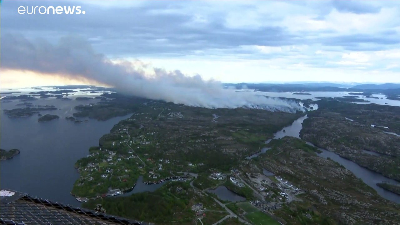 Waldbrand nahe Bergen: 500 Menschen evakuiert