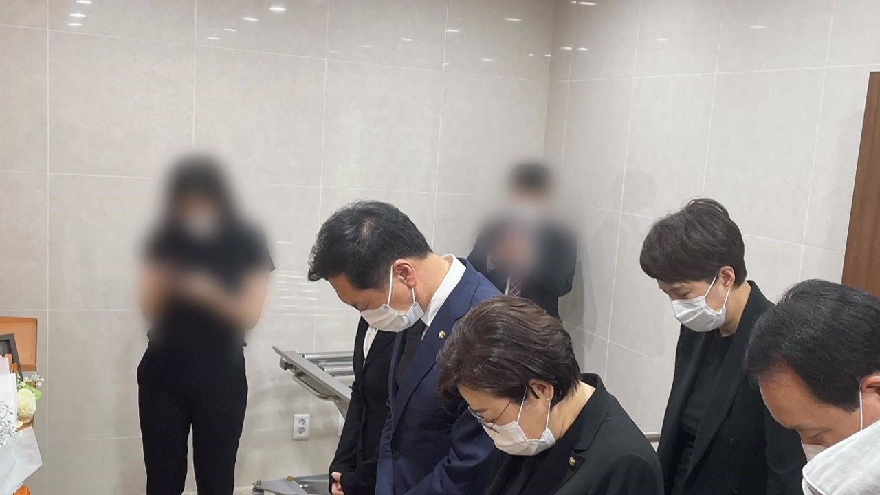 김기현, 성추행 피해 부사관 조문..."책임자 엄벌" / YTN