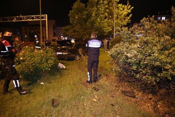 Dur ihtarına uymayan sürücü, kaza yapınca yakalandı