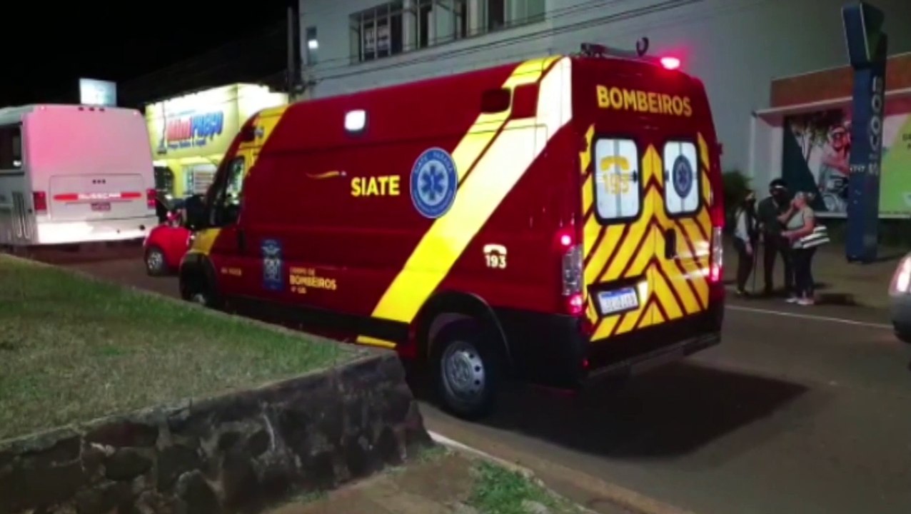 Pedestre é atropelada por motocicleta na Avenida Carlos Gomes, no Bairro Maria Luíza