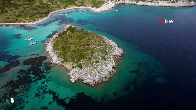 Marmara müsilaj ile mücadele ederken Bodrum’un masmavi suları göz kamaştırıyor