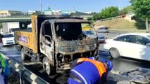 Basın Ekspres'te seyir halindeki kamyonet alev alev yandı