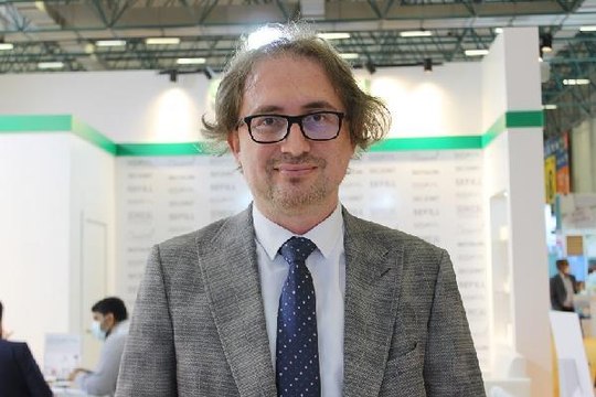 TÜRK BİLİM İNSANLARI GELİŞTİRDİ: KIKIRDAK HASARINI ÖNLEYEN EKLEM İÇİ ENJEKSİYON