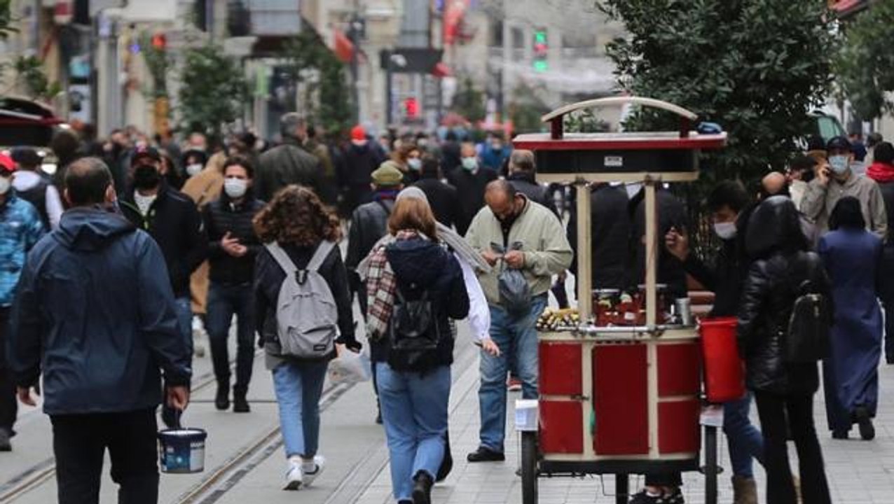 İstanbul'da salgının başından beri en düşük vaka oranı dün görüldü