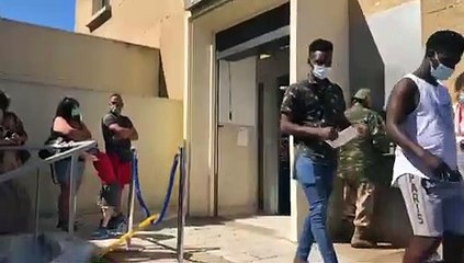 Martigues : la lutte continue ce matin pour que la Poste rouvre le bureau de Lavéra