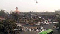 Lord Hanuman is watching Delhi traffic in fast motion!