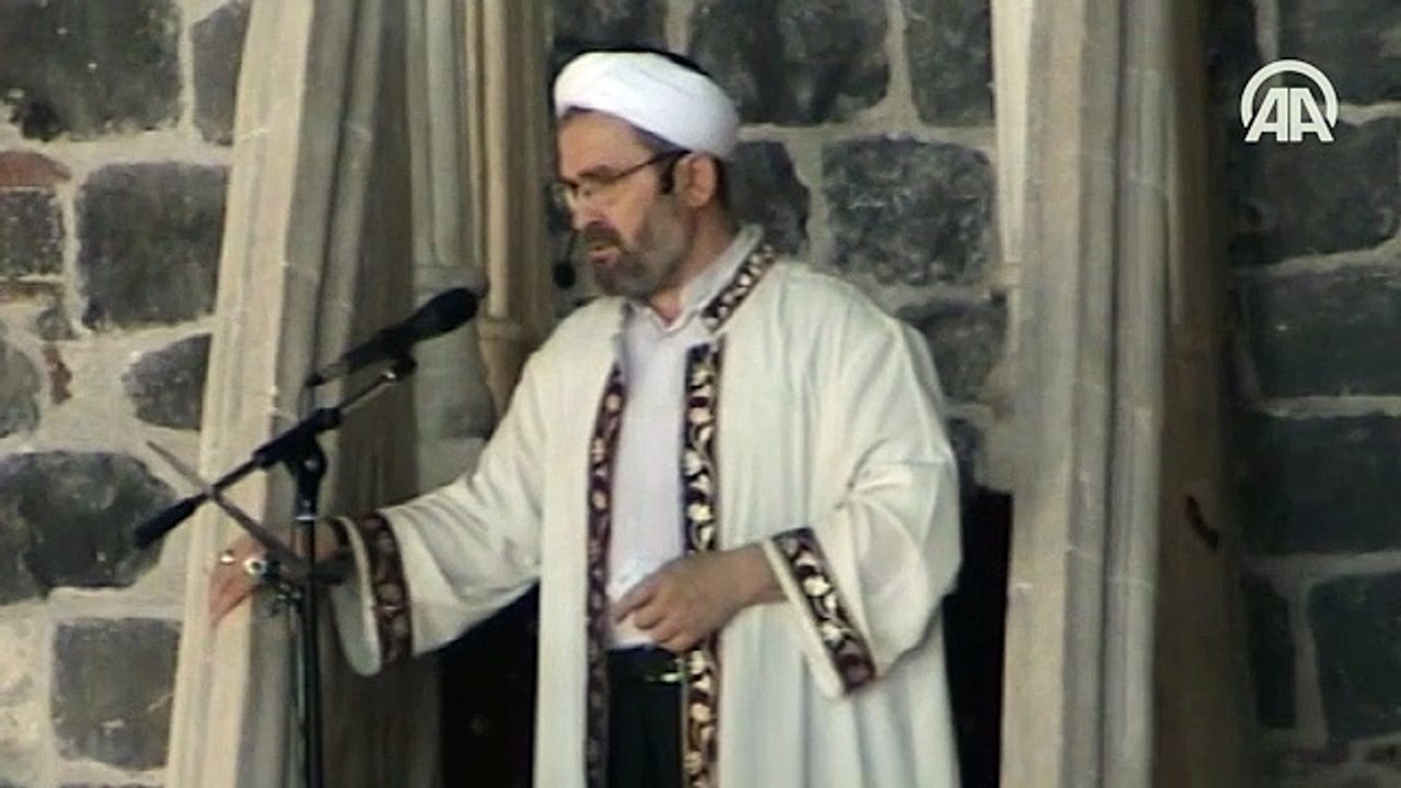 Diyarbakır Ulu Camii imamı PKK ve HDP'ye tepki gösterdi