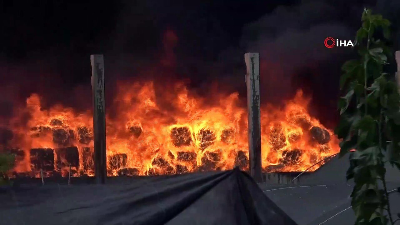 Plastik geri dönüşüm fabrikasındaki yangın sürüyor