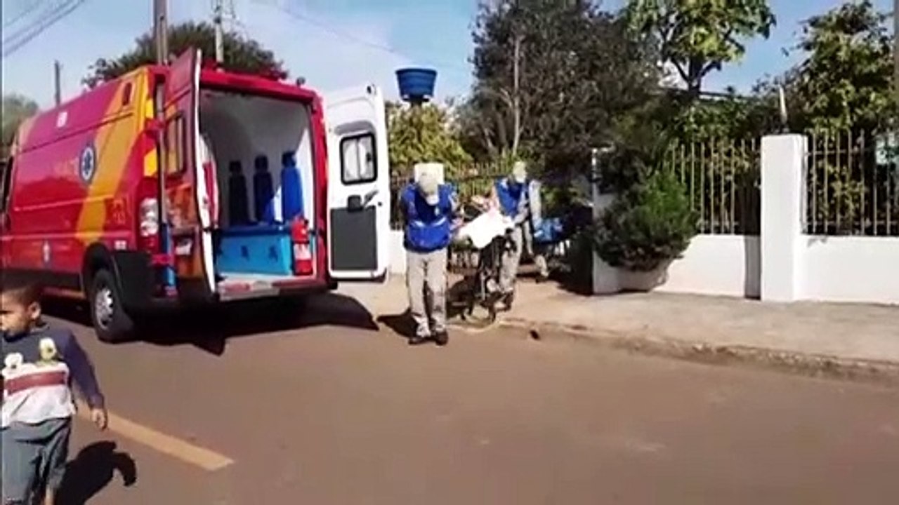 Idoso de 67 anos fica ferido ao cair de escada no Bairro Interlagos