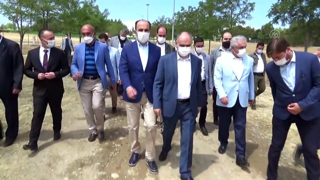 KONYA - Beyşehir Gölü'nü temizleme çalışmaları sürüyor