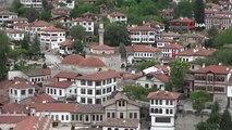 Osmanlı kenti 'Safranbolu' hareketlendi, esnafın yüzü gülmeye başladı