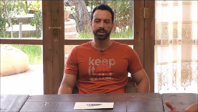 H Φάρμα: Ο Τανιμανίδης έβγαλε ιστορία τρόμου από το μυαλό του και οι αγρότες... σκιάχτηκαν!