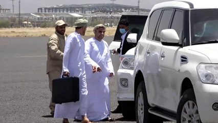 ما وراء الخبر – ما القضايا التي يبحثها الوفد العماني في زيارته لصنعاء؟