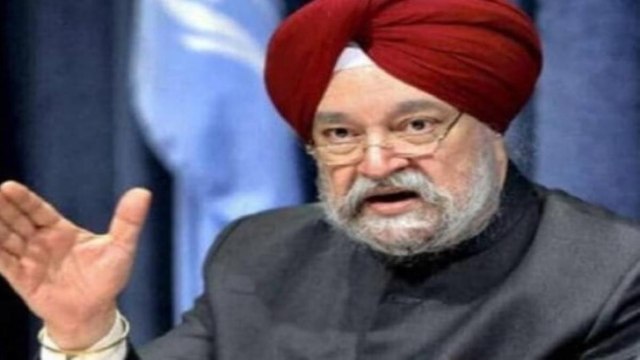 Minister Hardeep Puri clarifies on Centre's vaccine policy