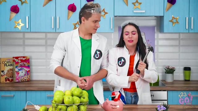 Probamos Trucos Virales De Tiktok Para Averiguar Si Funcionan || Trucos Con Comida Por 123 Go! Food