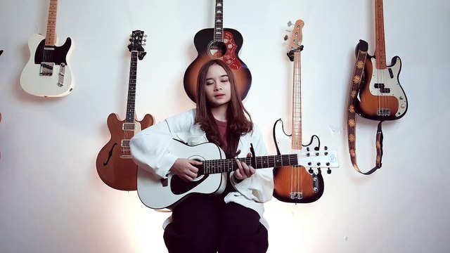 Lobow - Salah (Chintya Gabriella Cover)