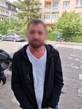 Son dakika haber... Polisin durdurduğu şüphelinin evinden yüklü miktarda uyuşturucu çıktı: 3 gözaltı