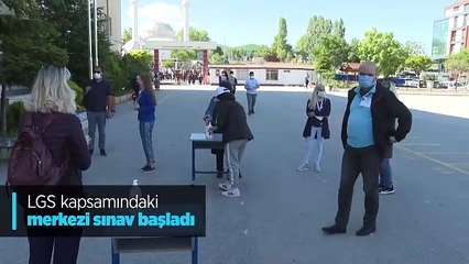 (LGS) kapsamında 8. sınıf öğrencilerinin katıldığı merkezi sınav başladı.