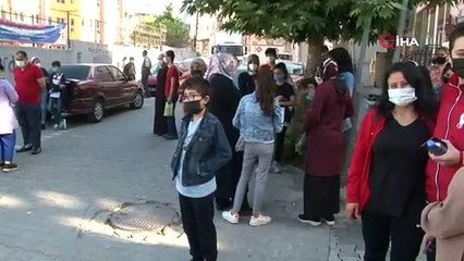 Liselere Geçiş Sistemi (LGS) sınavının ilk oturumu başladı