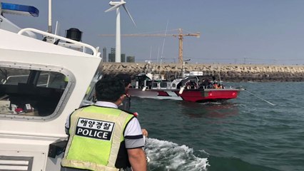 군산 앞바다 어망 걸려 표류한 낚시 어선 구조 / YTN