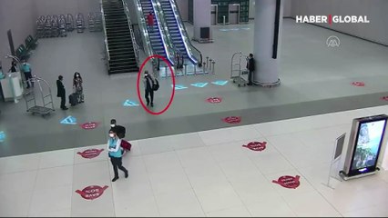 Havalimanında yakalandı! Midesinden 1.8 kilogram kokain çıktı