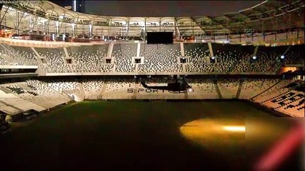 Darbecilerin TRT'ye getirdiği bilişmcilerin kaçışı kamerada