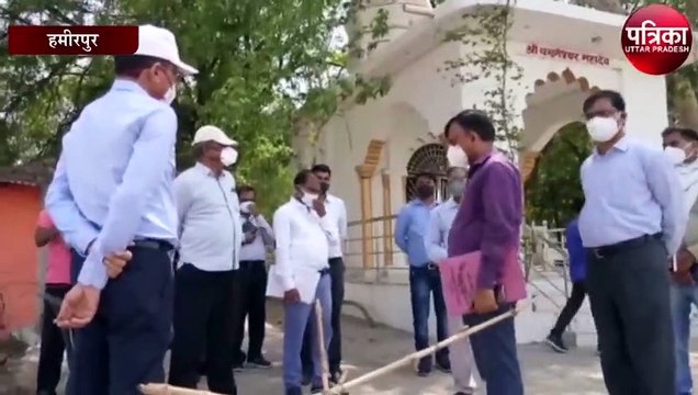 शहर के सैकड़ों साल पुराने कल्पवृक्ष पेड़ के पास बन के रहे पिचिंग का किया निरीक्षण