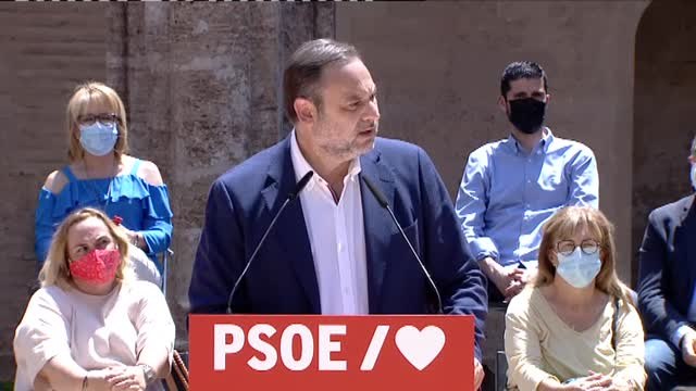 Ábalos se pregunta si cierta información sensible fuerza a Casado a proteger a Cospedal