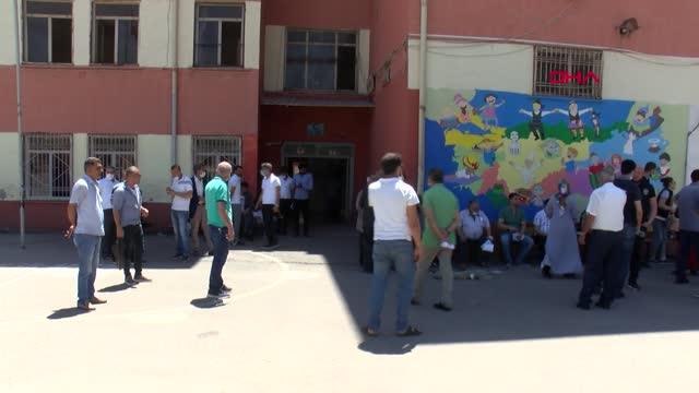 DİYARBAKIR DİYARBAKIR'DA 31 MAHALLE MUHTARLIĞI İÇİN SEÇİM