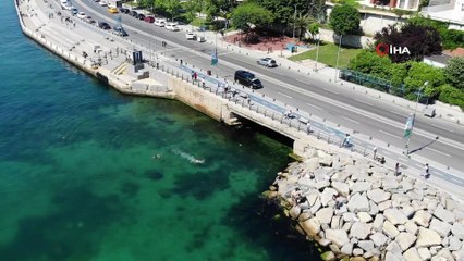 Kısıtlama dinlemediler, denize girdiler