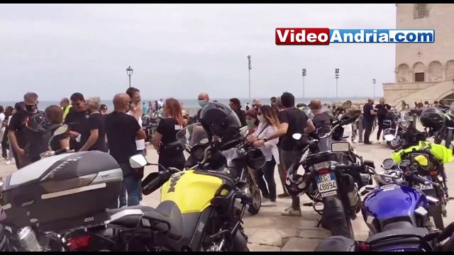 Puglia: Moto Benedizione in Cattedrale a Trani con Pugliabikers - VIDEO