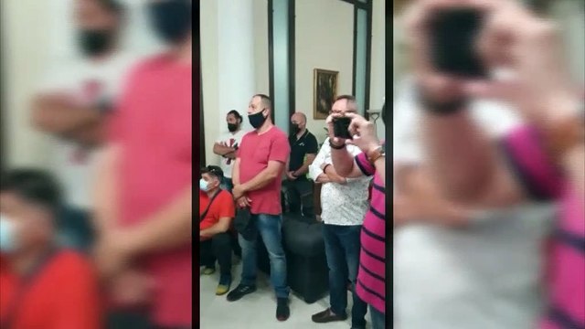 Συγκέντρωση διαμαρτυρίας στη Λαμία - Οι κυνηγοί αντιδρούν στο νομοσχέδιο για τα ζώα συντροφιάς