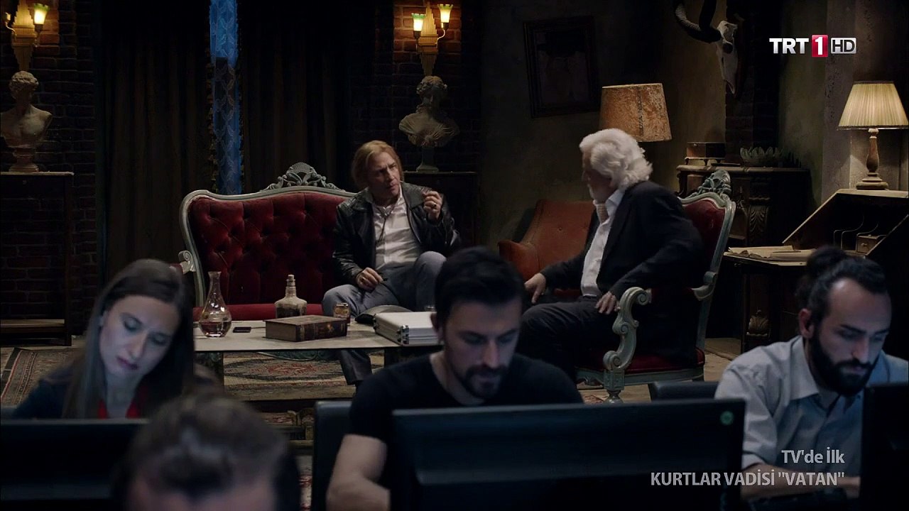 فيلم وادي الذئاب الوطن الجزء 2 مترجم للعربية