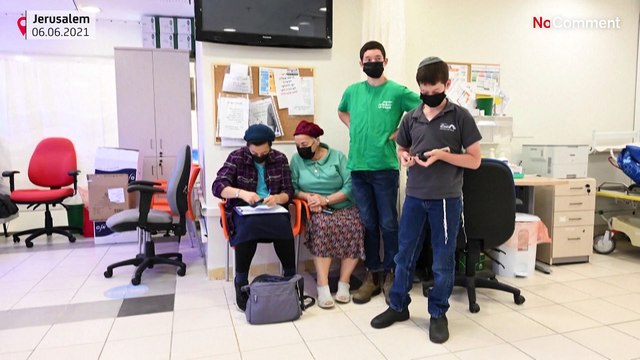 Израиль начал массовую вакцинацию подростков