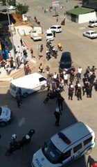 Çocuklar arasında çıkan tartışma tekmeli sopalı kavgaya dönüştü