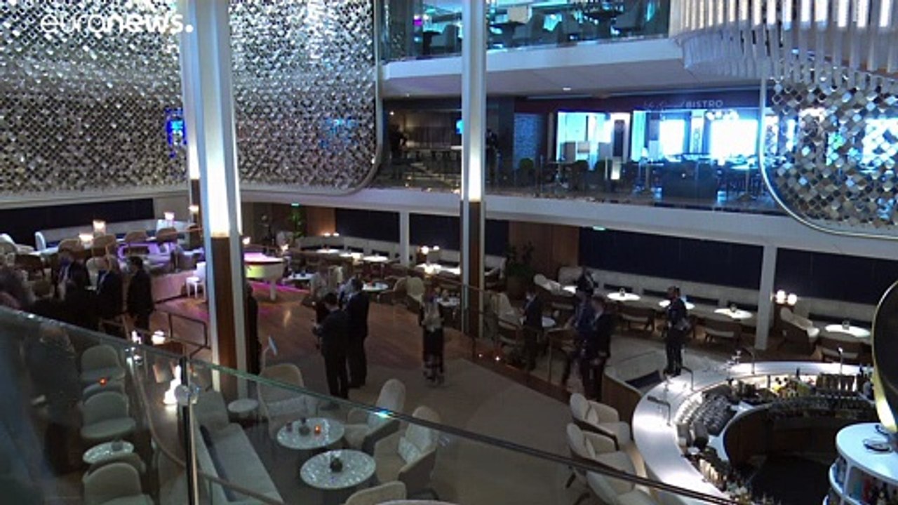 Kreuzfahrtschiffe sind wieder da - als schwimmende "sicherheitsblasen"