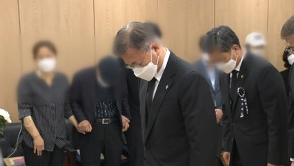 문 대통령, 故 이 중사 추모소 조문...유가족 위로와 사과 / YTN