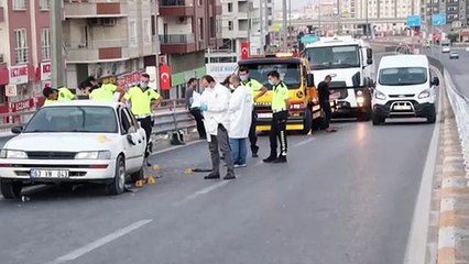 ŞANLIURFA - Trafik kazası: 2 ölü, 1 yaralı