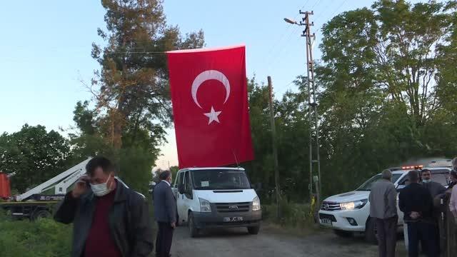 Şehit Piyade Uzman Çavuş Samet Şeker'in baba ocağında yas var