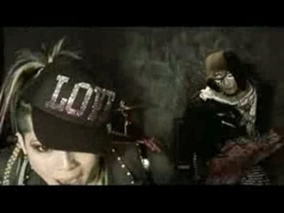 Miyavi - Hi no Hikari sae Todokanai Kono Basho de