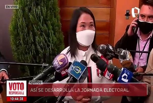 Keiko Fujimori retorna a su casa tras visitar a su madre Susana Higuchi