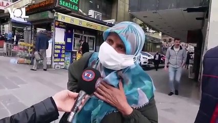 Tải video: Sokak röportajında konuşan 69 yaşındaki yurttaş isyan etti: Ekonomi büyüdüyse neden perişanız?