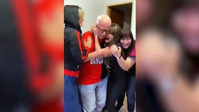 Takımı ilk kez şampiyon olan 91 yaşındaki adamın sevinci böyle görüntülendi