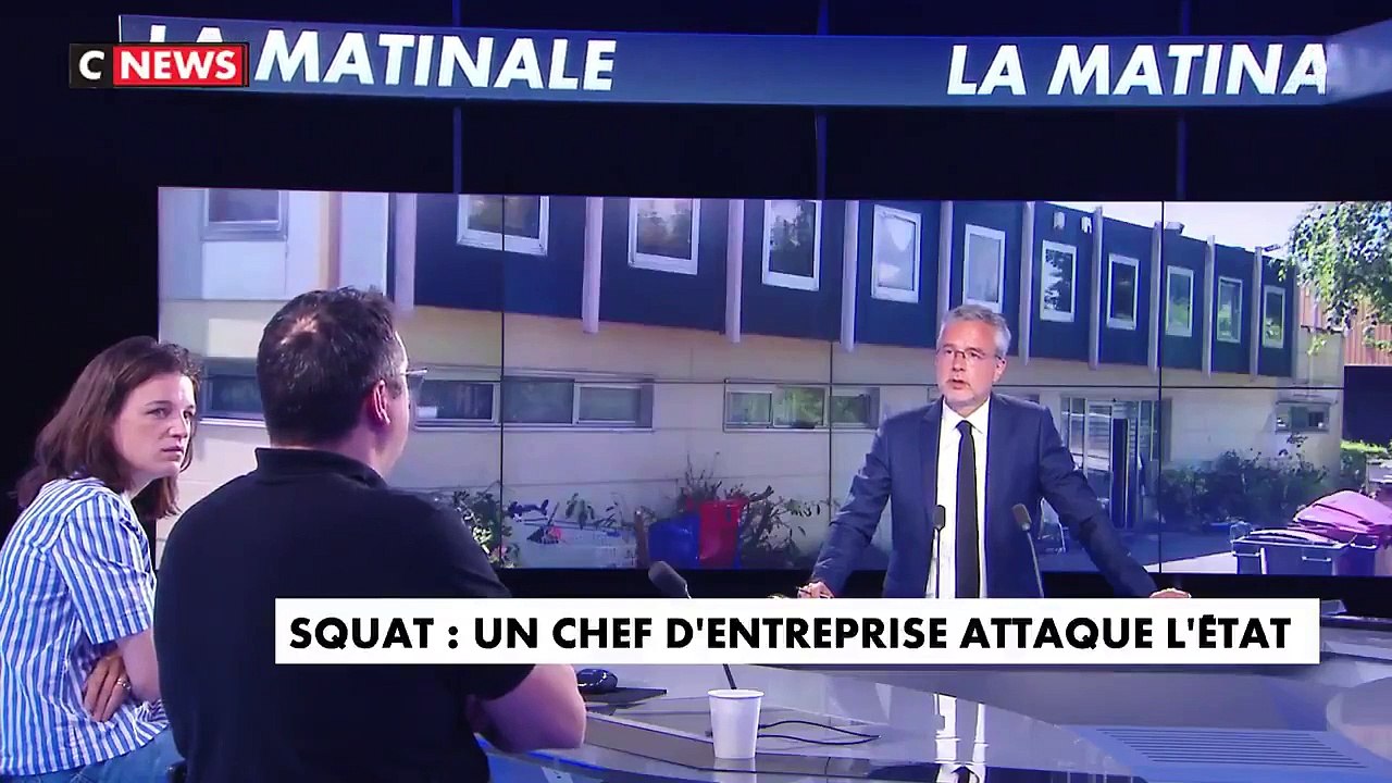 Squat : Des Roms créent un village payant de 4000m2 dans un entrepôt