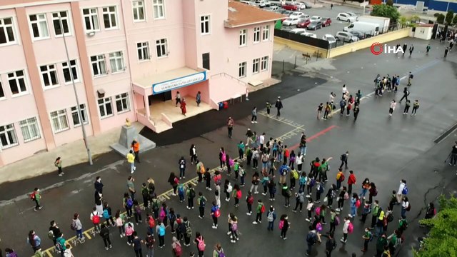 Ortaokul ve liselerde yüz yüze eğitim başladı