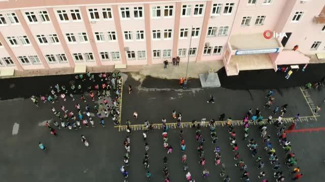 Ortaokul ve liselerde yüz yüze eğitim başladı