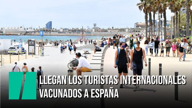 Los extranjeros vacunados y los cruceros internacionales regresan a España desde este lunes