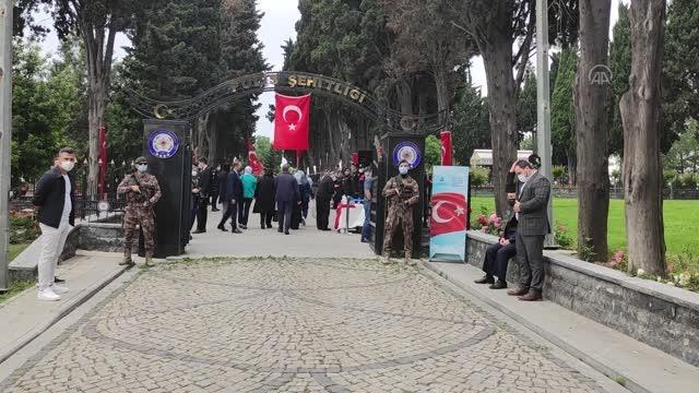 Vezneciler şehitleri anıldı