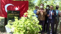 ANKARA - Şair ve yazar Abdurrahim Karakoç, vefatının 9'uncu yılında mezarı başında anıldı