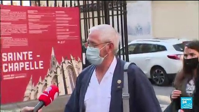 France : quatre ans après l'assassinat du policier Xavier Jugelé sur les Champs-Élysées, quatre hommes jugés à Paris